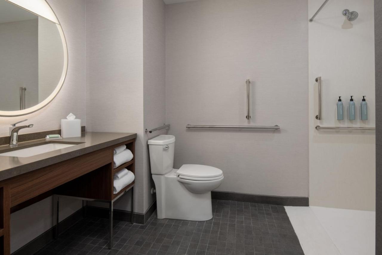 Hotel Courtyard By Marriott Olympia Zewnętrze zdjęcie
