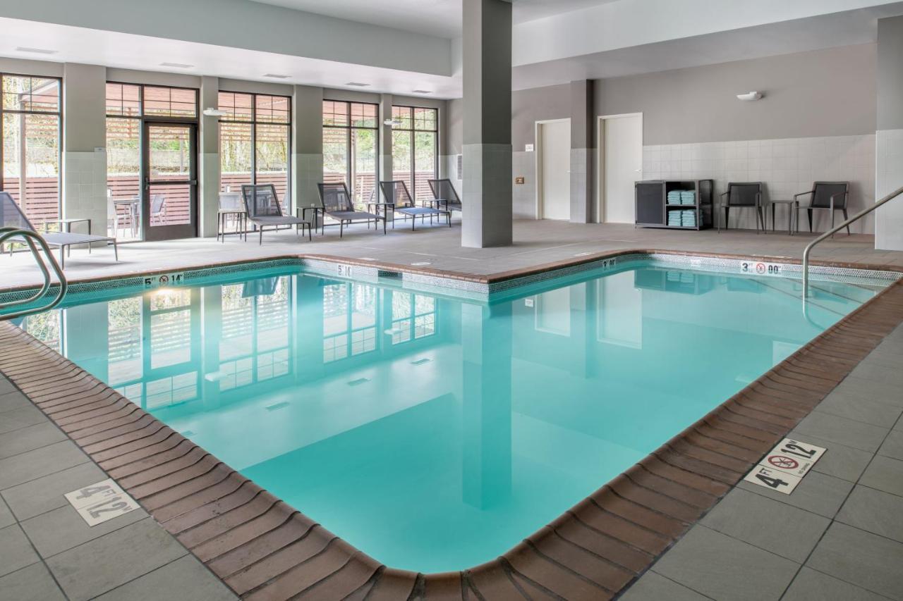 Hotel Courtyard By Marriott Olympia Zewnętrze zdjęcie